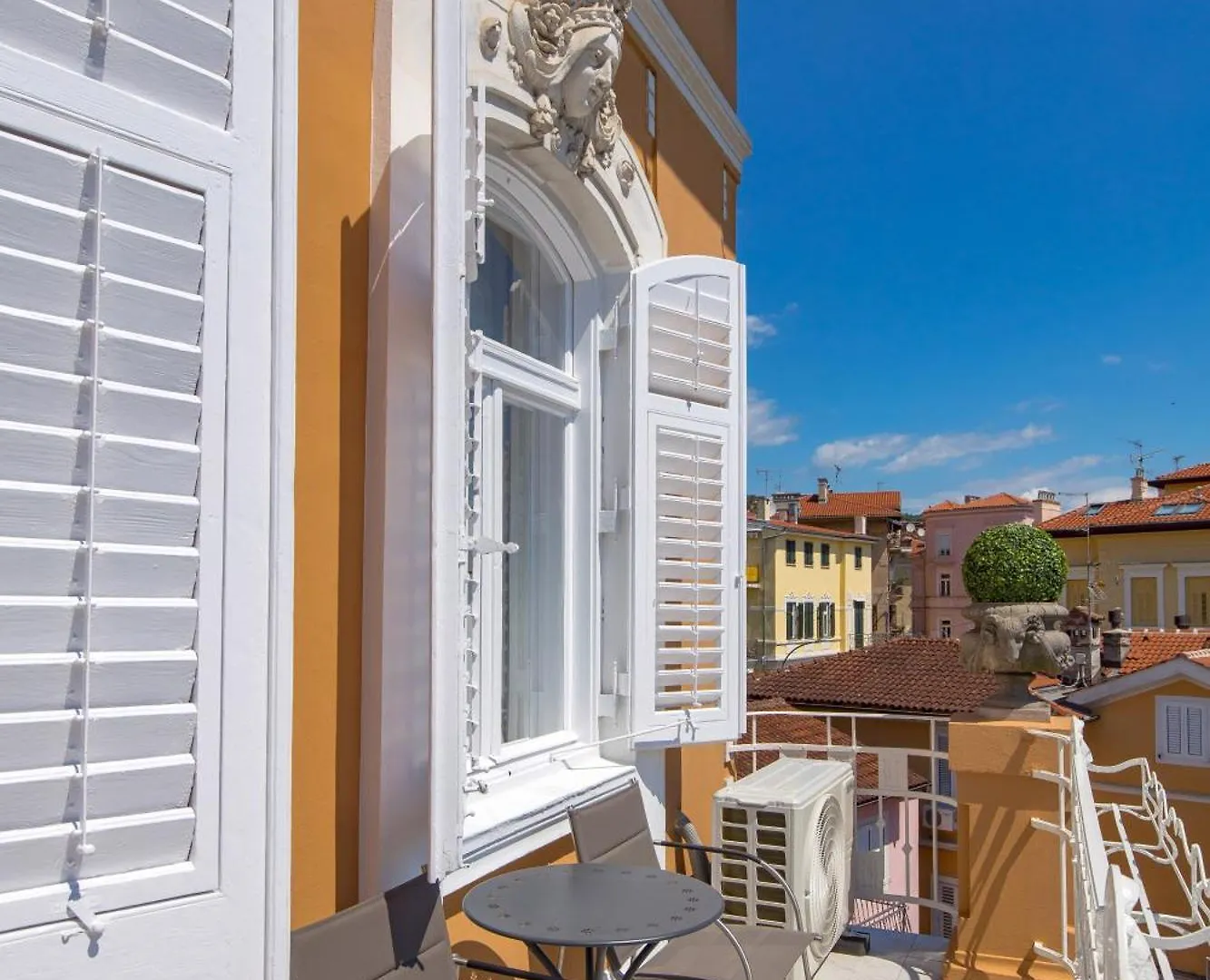 Dana Opatija Apartment Croatia